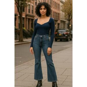 Levi's Women's 29 Blue Dark Wash Ribcage Bell Jeans High Rise Vintage 90s K23-11